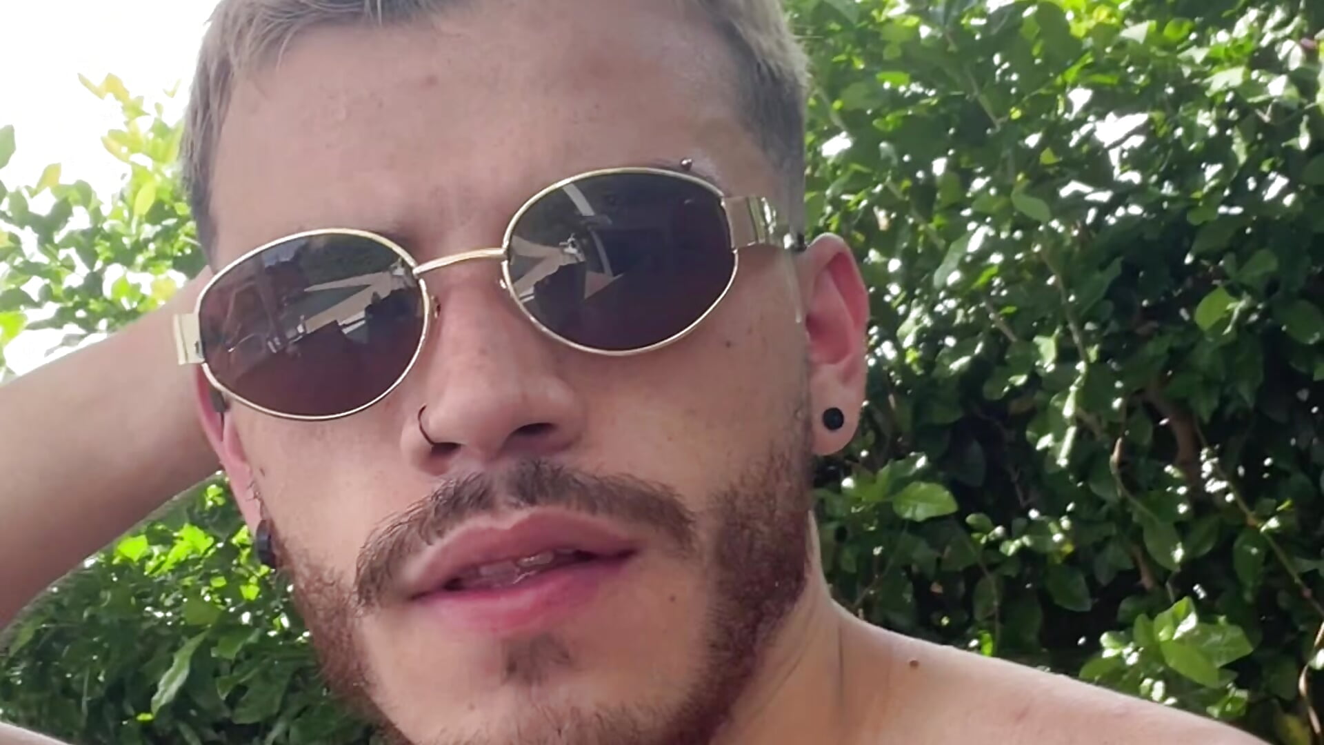 Lian_ferrer adlı kamer modelinin viral videoları:  8029