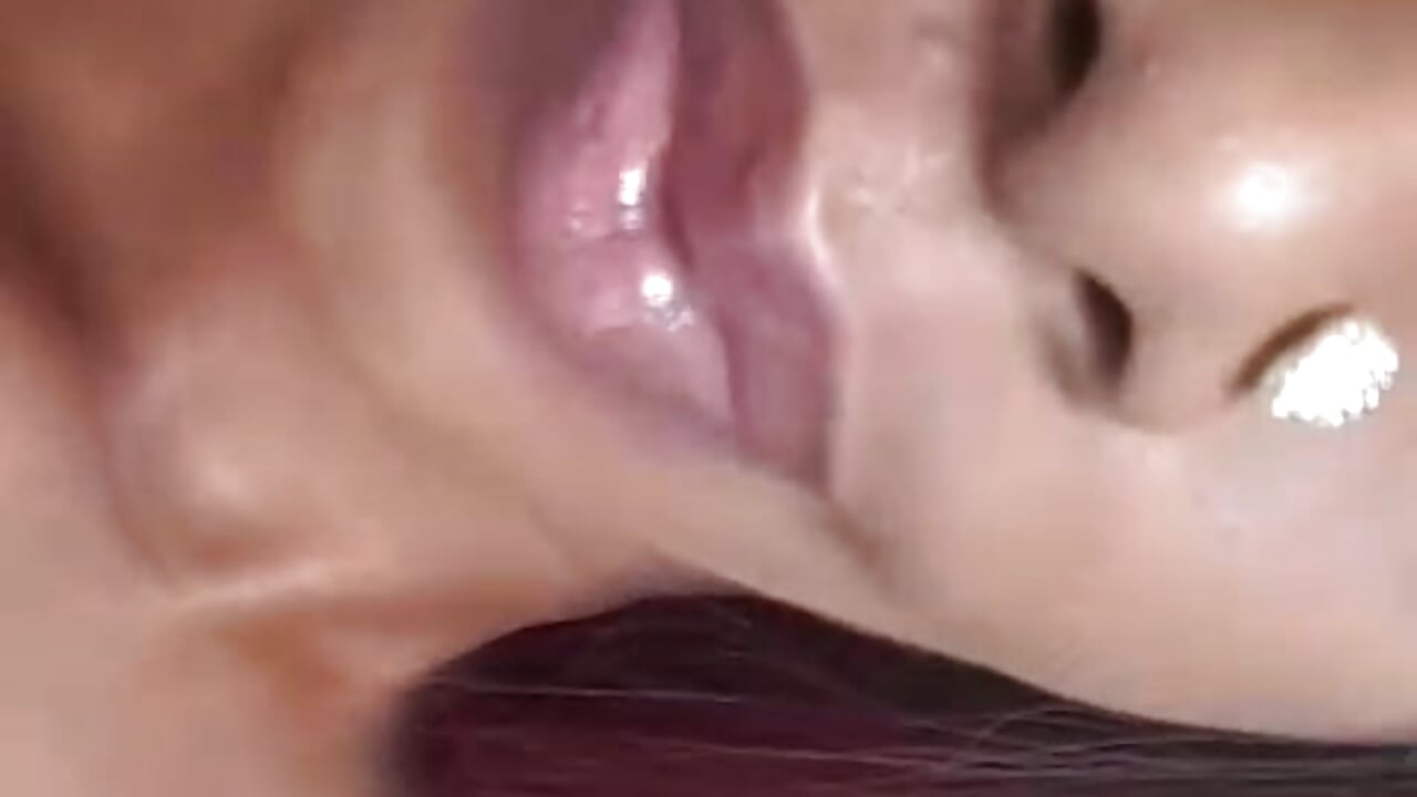 sarahnanksdoll - video di tendenza della modella di cam 8061
