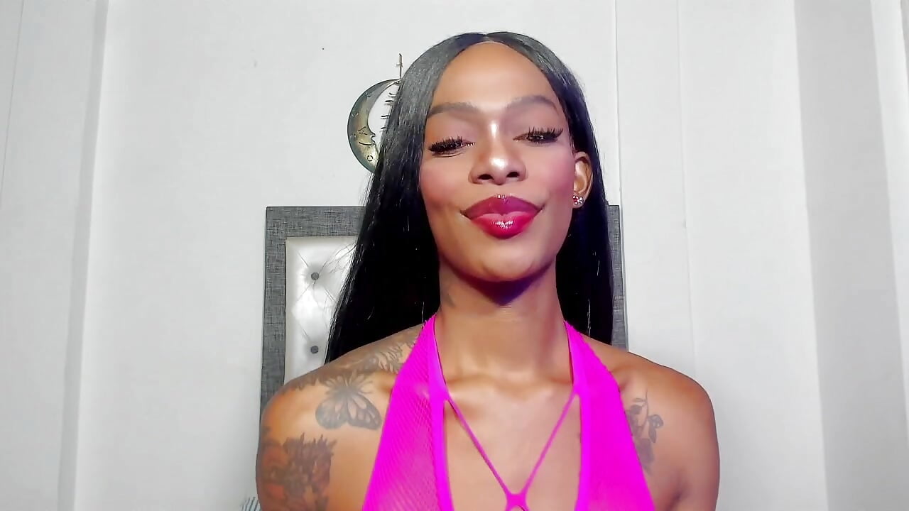 777 – video modela na kameri sarahnanksdoll