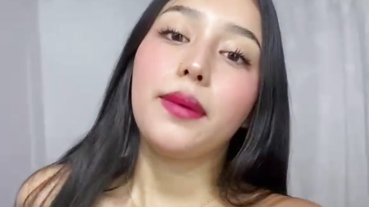 WhatsApp Video 2026-08-17 at 6,04,46 AM (1) - Vídeo de BellaGaitan, modelo de vídeos