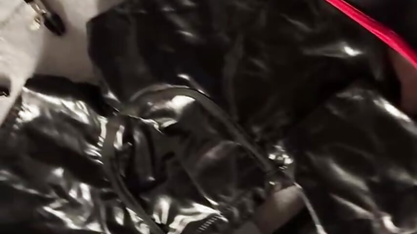 BDSM – video modela na kameri tommyandbryam_bdsm