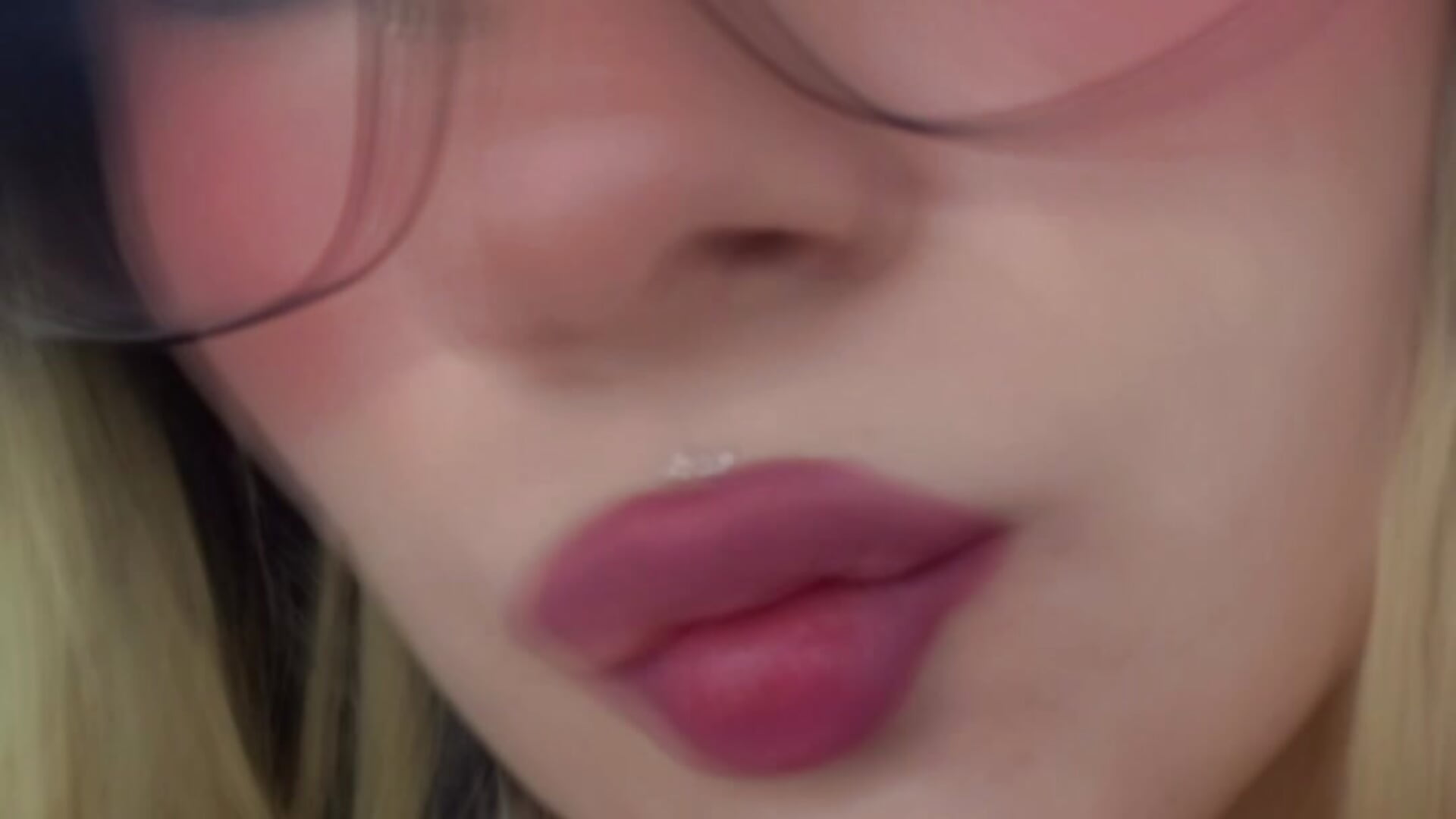 🥰 - video di racchell_v modella di cam