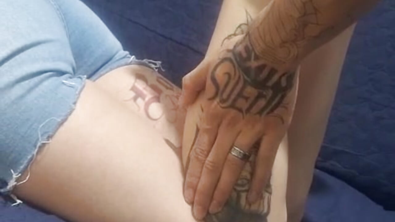 tattoos! - Vídeo de Danna_y_Joshua, modelo de vídeos