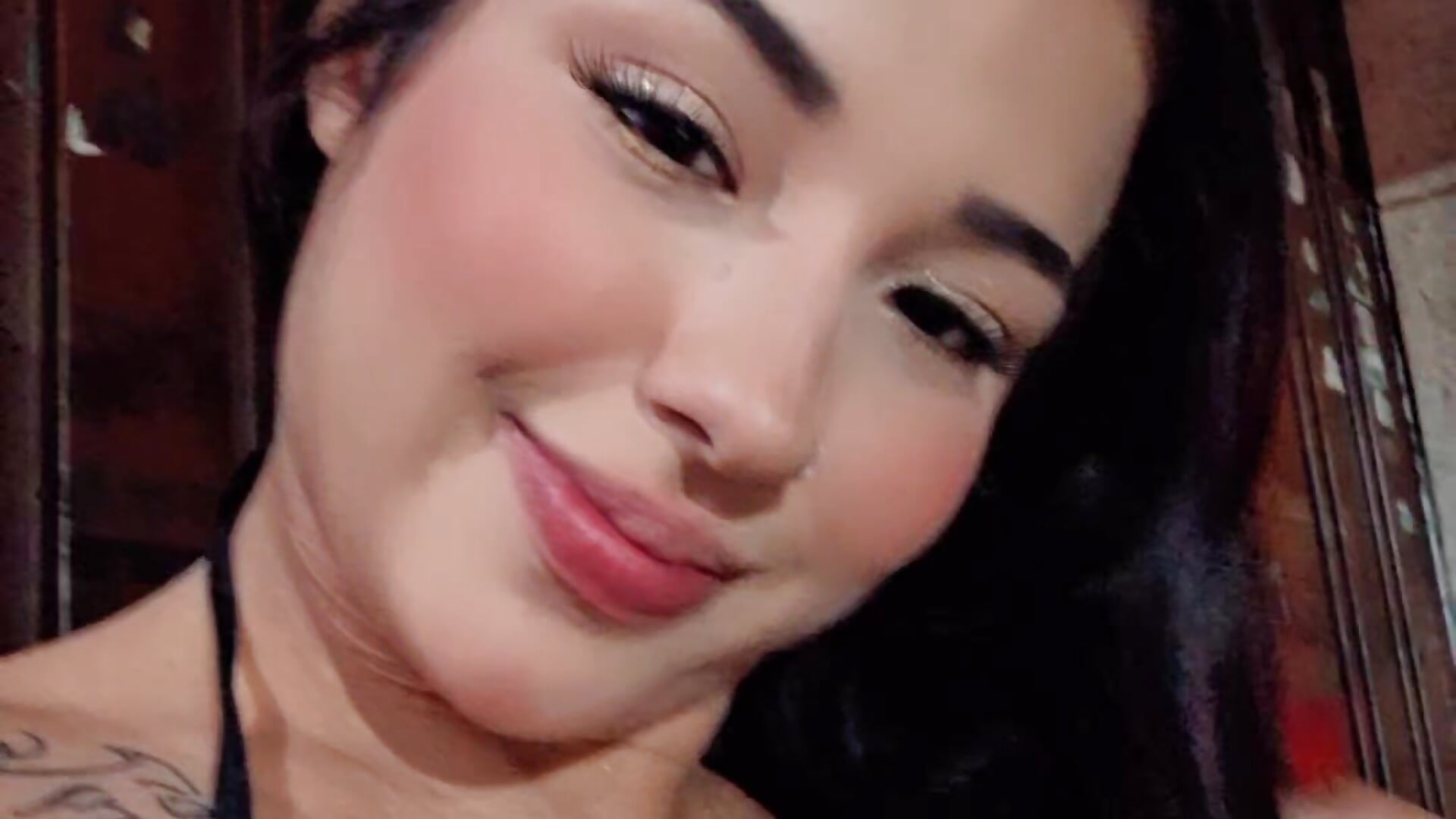 😘 - video by Ashley_Evanss22 cam model