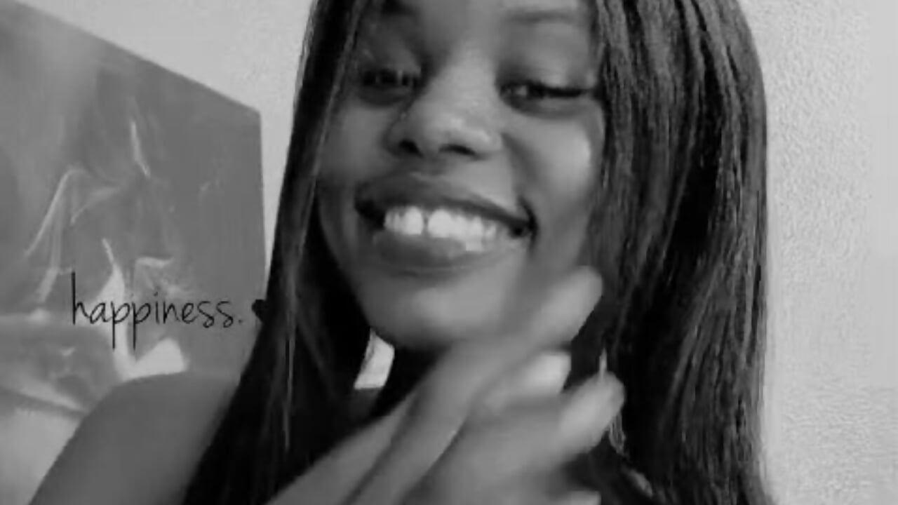 hippy mell - vídeo de la modelo de cam hippy_mell