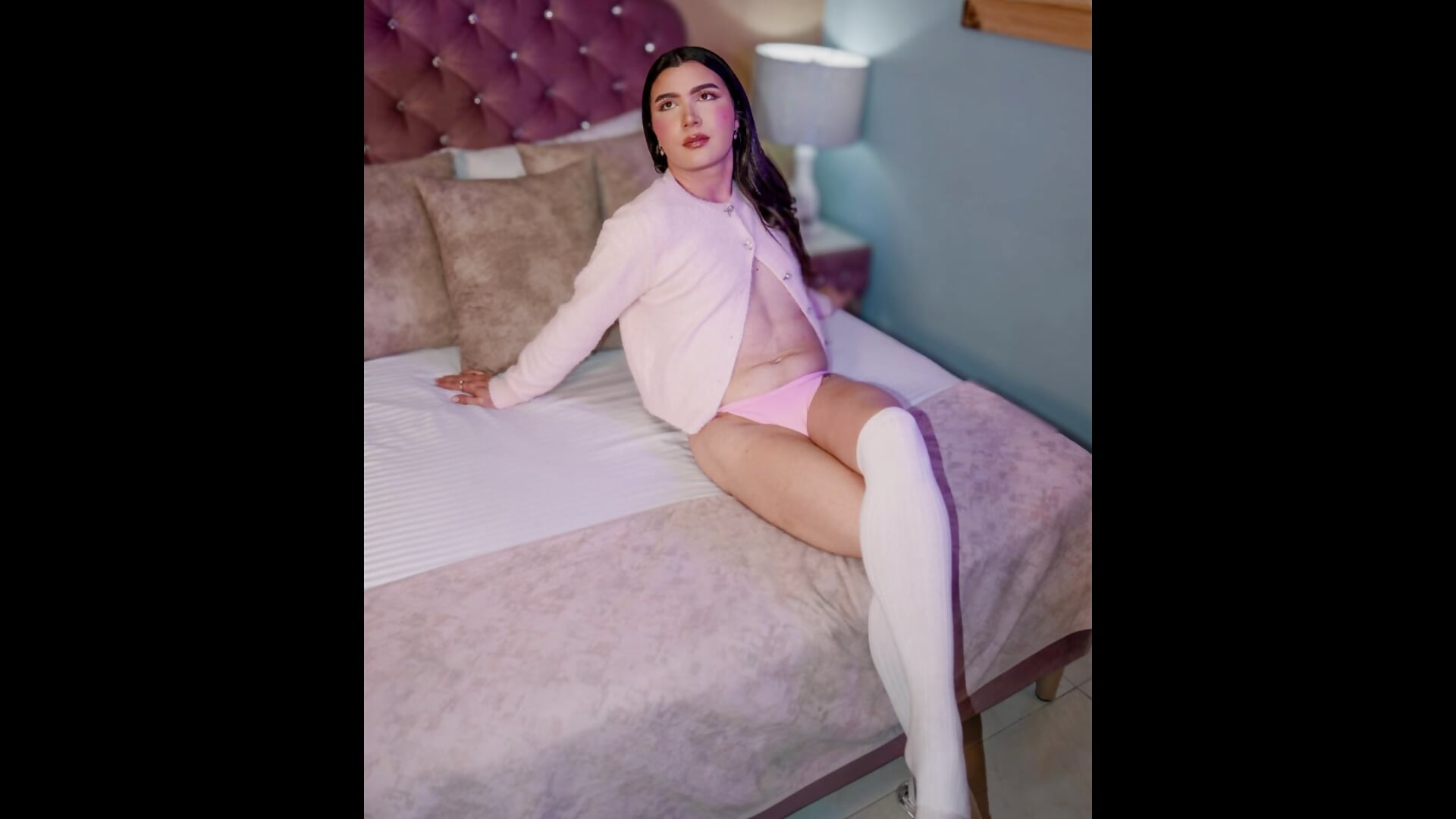 nina video - βίντεο μοντέλου NinaHille