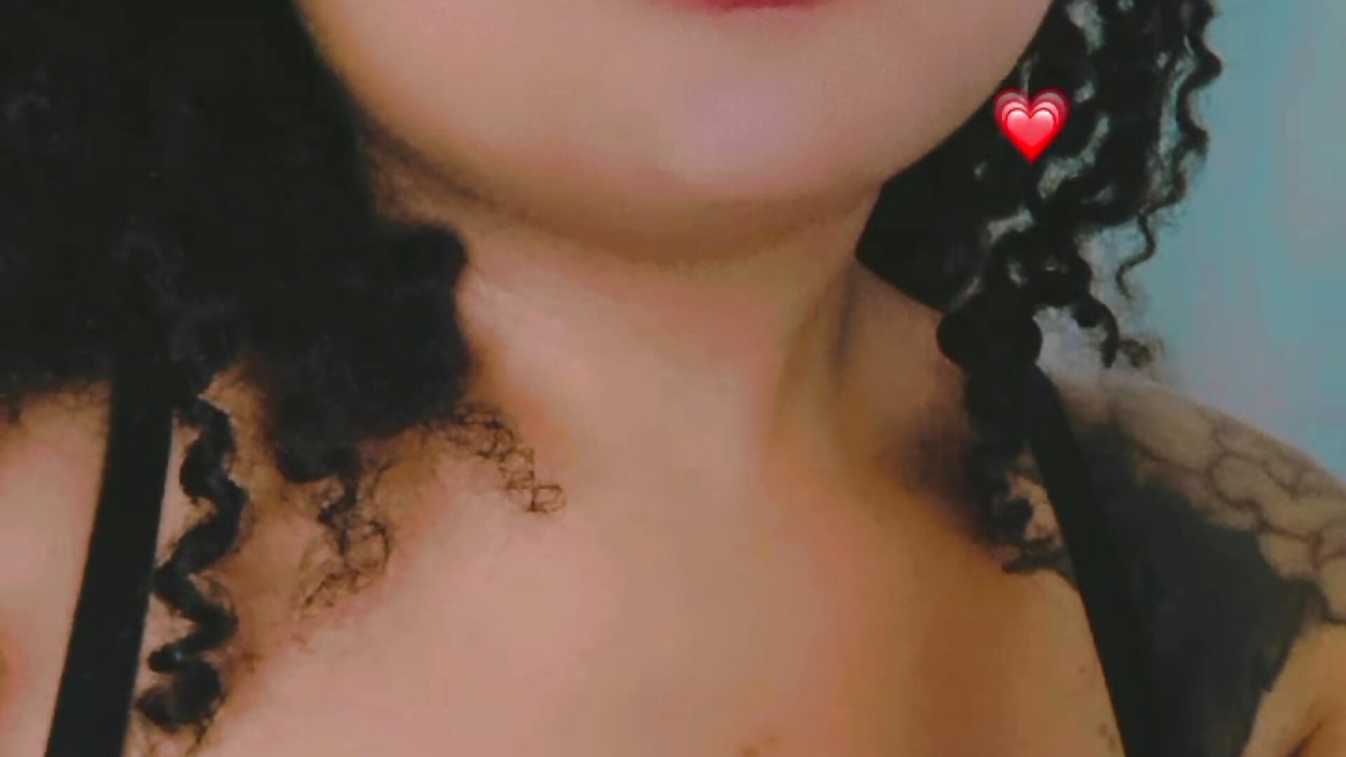 Kiss for you ❤️ - video by aleja_conde25
