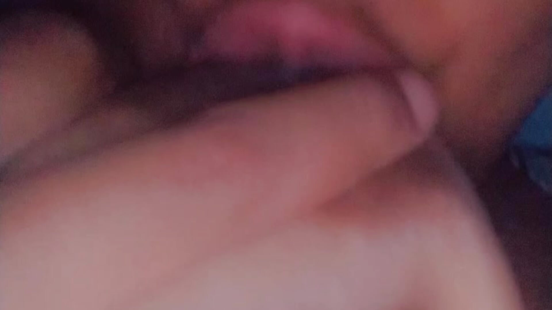 Suck nipple 😋 - video by aleja_conde25