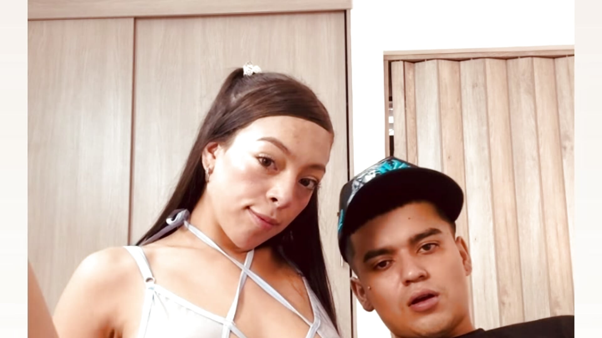 How are you baby?🥰－カメラキャストのsara_timmyの動画