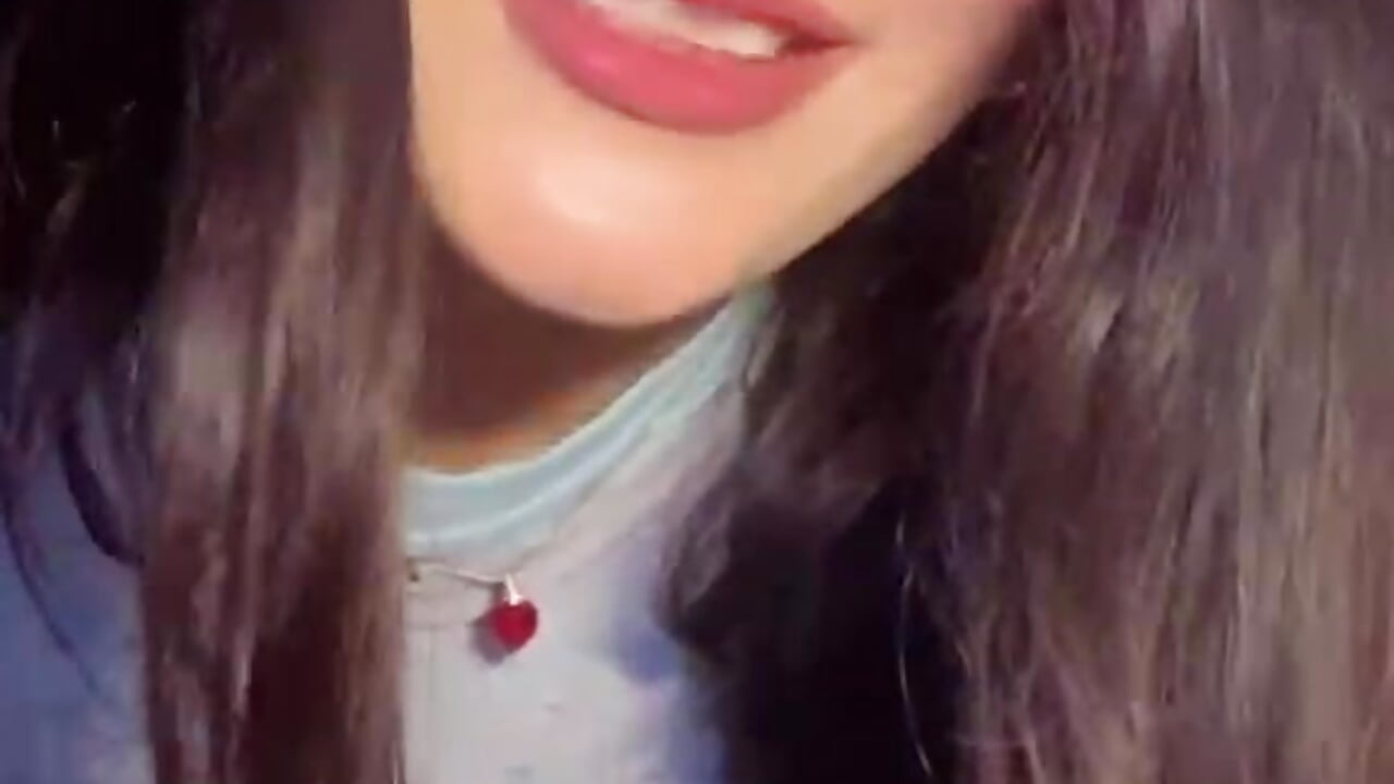 for you – video od webkamerové modelky Isa_Bonny_