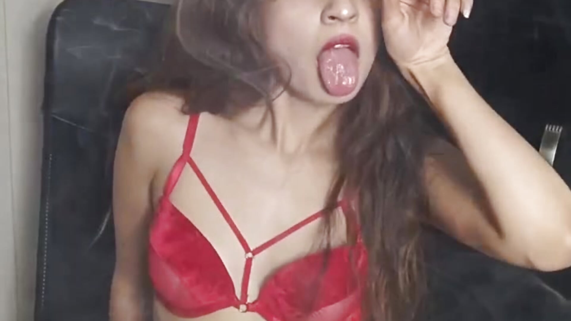 Sparkly Ears Tongue Out - video by sexy_paws cam model