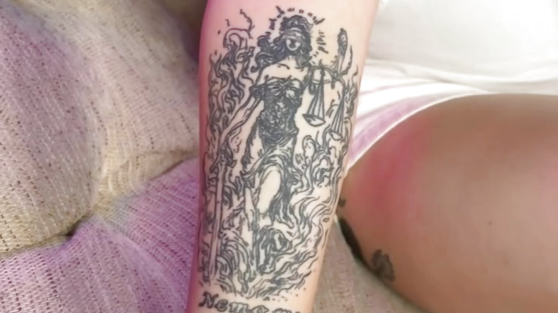 Tattoo - video by miyata_ray cam model