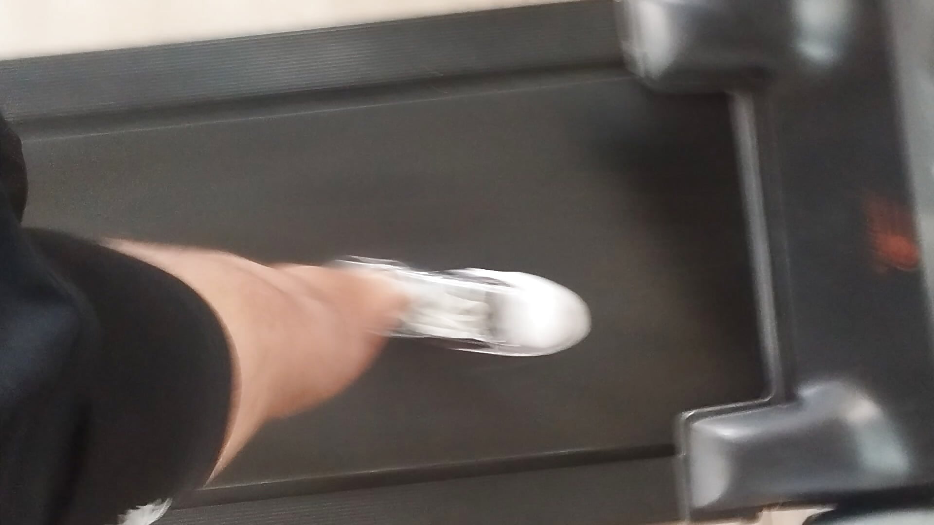 Cardio – видео вебкам-модели VictorPrince27
