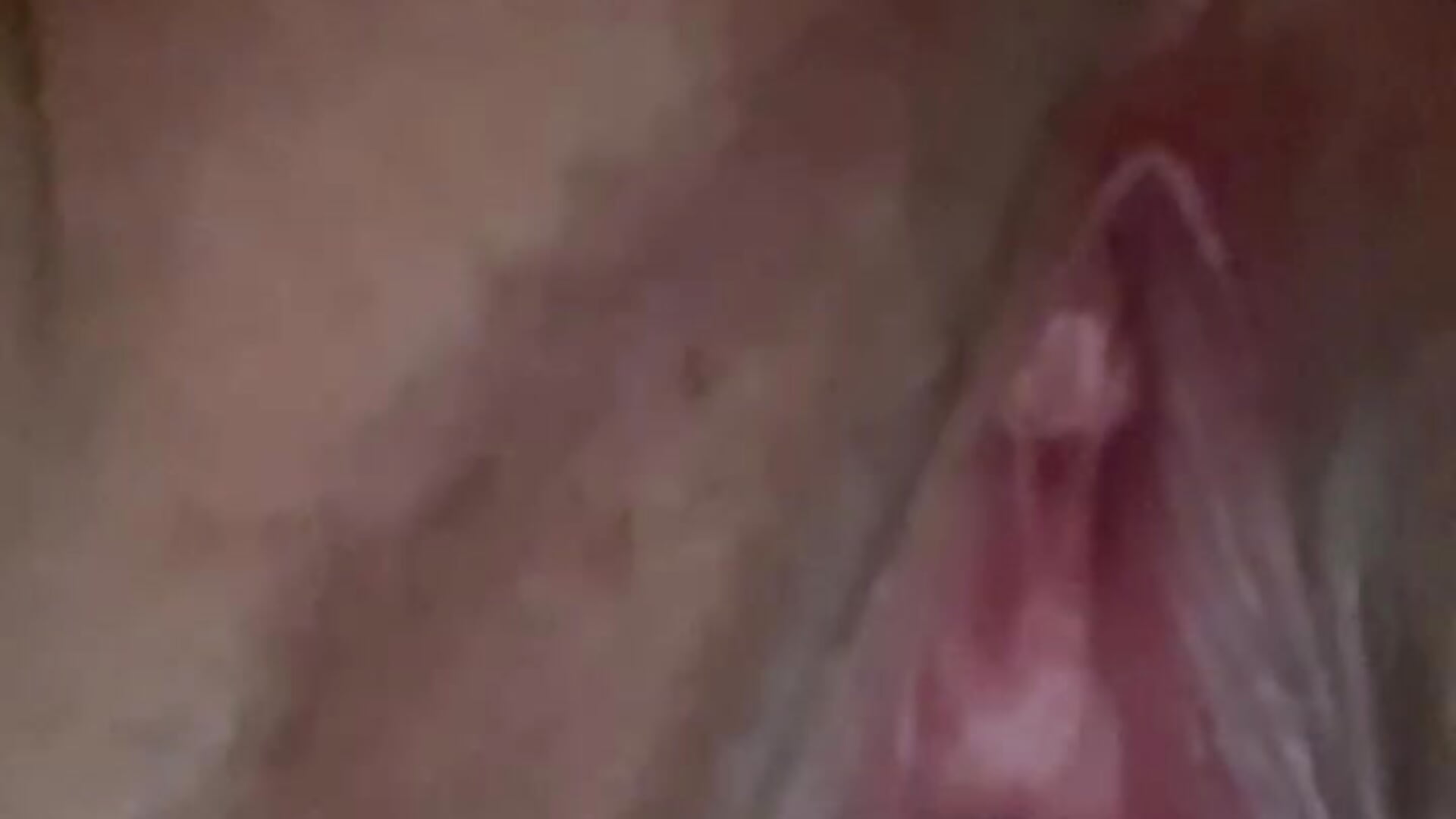 Up close play and contracting - video by Cbeym15 cam model