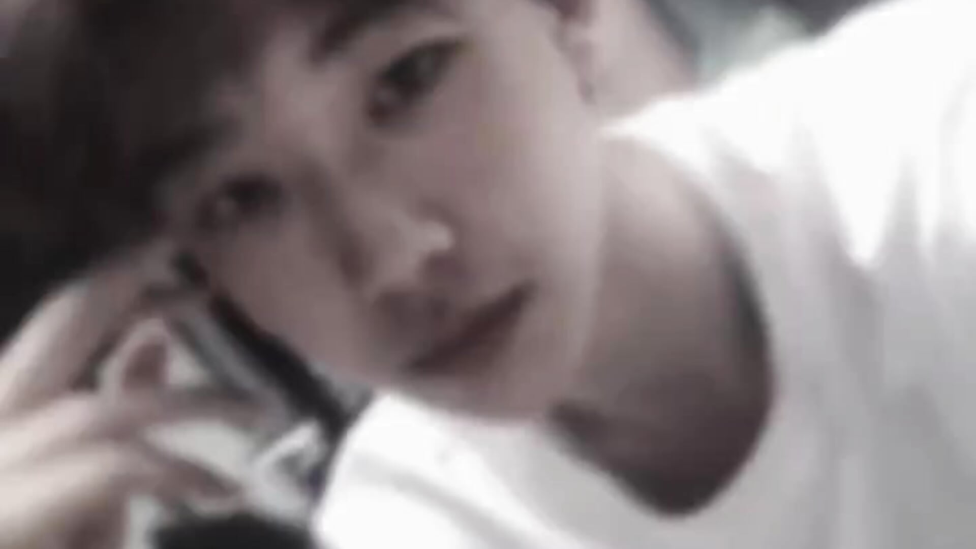 save_feed_A30AEE79-9B34-46A2-9BD3-F510F5C31932 - video by lulu0063