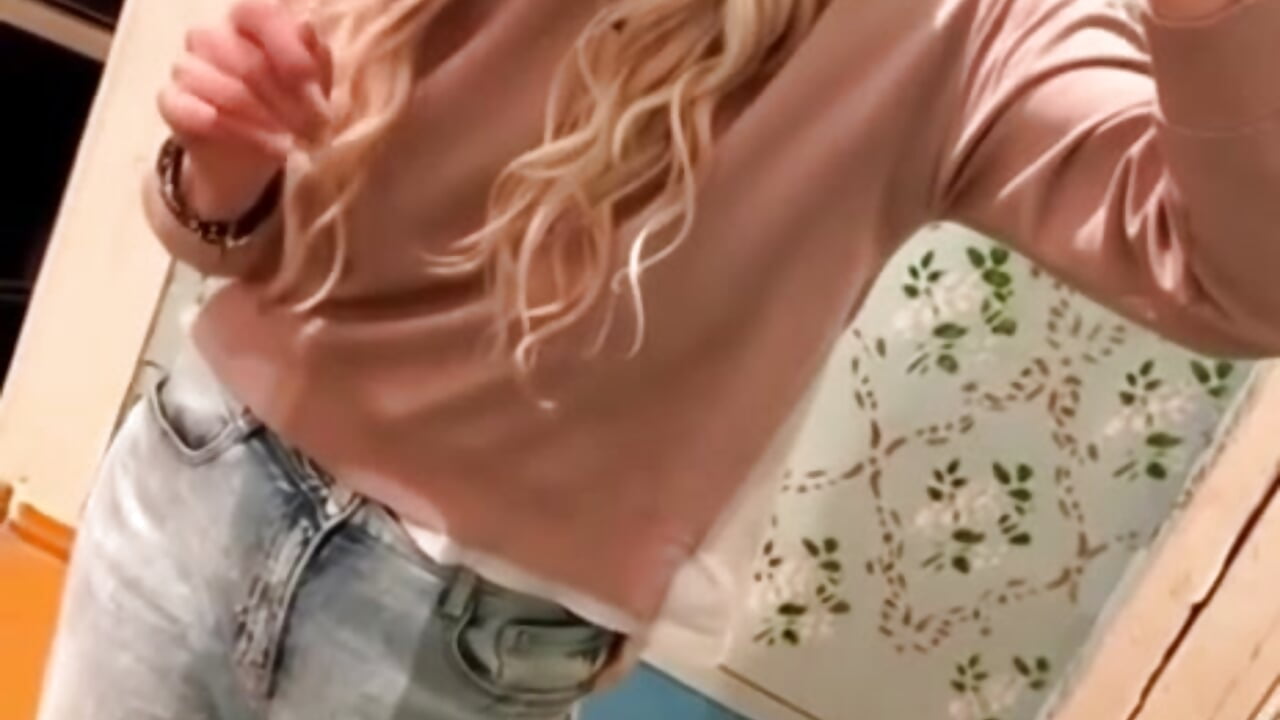 IMG_9107 - video by MirandaJess