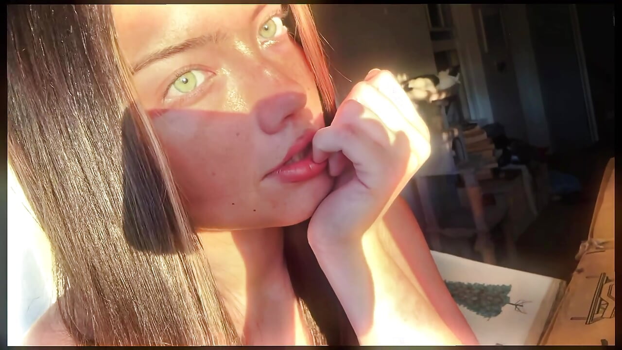 just the right shade of green - video od modelky/modela WhiteAllureUkx