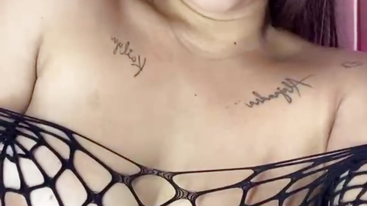 🍒🎀🔥MY DELICIOUS BOOBS 🍒🎀🔥 - Vídeo de ainhara-rose, modelo de vídeos