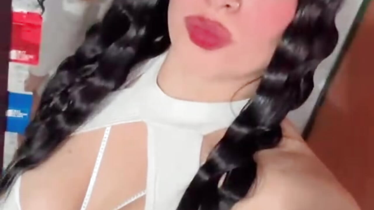 🫦 - vídeo de mia_desire_a modelo de câmara
