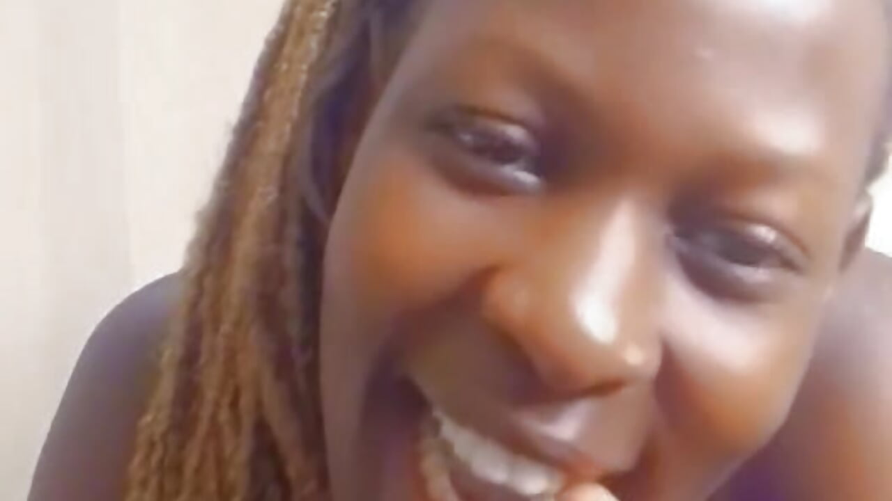 Fat ass - Vídeo de Ebony_Rains, modelo de vídeos