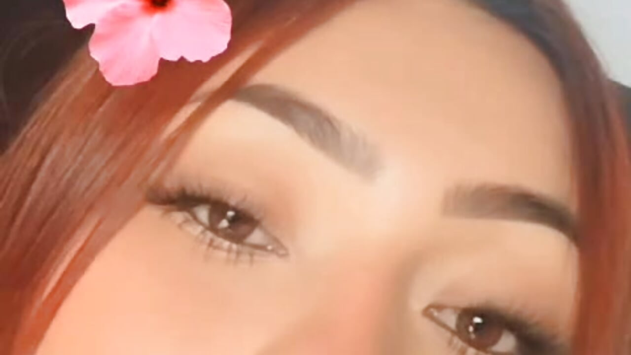 profile-intro-video-1786639084 - วิดีโอโดย JAZMIN-30 โมเดลแคม