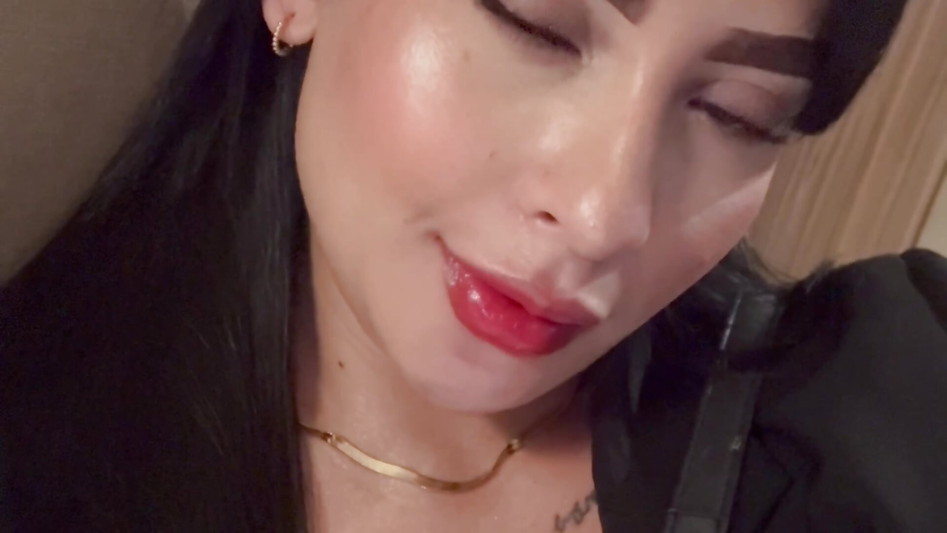 💋 - відео від Lisagh_