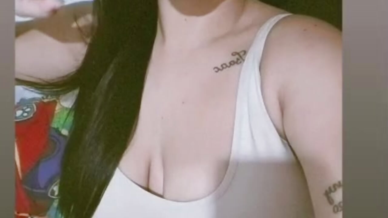 KISSES FOR YOU😘 - Vídeo de amirralovely, modelo de vídeos