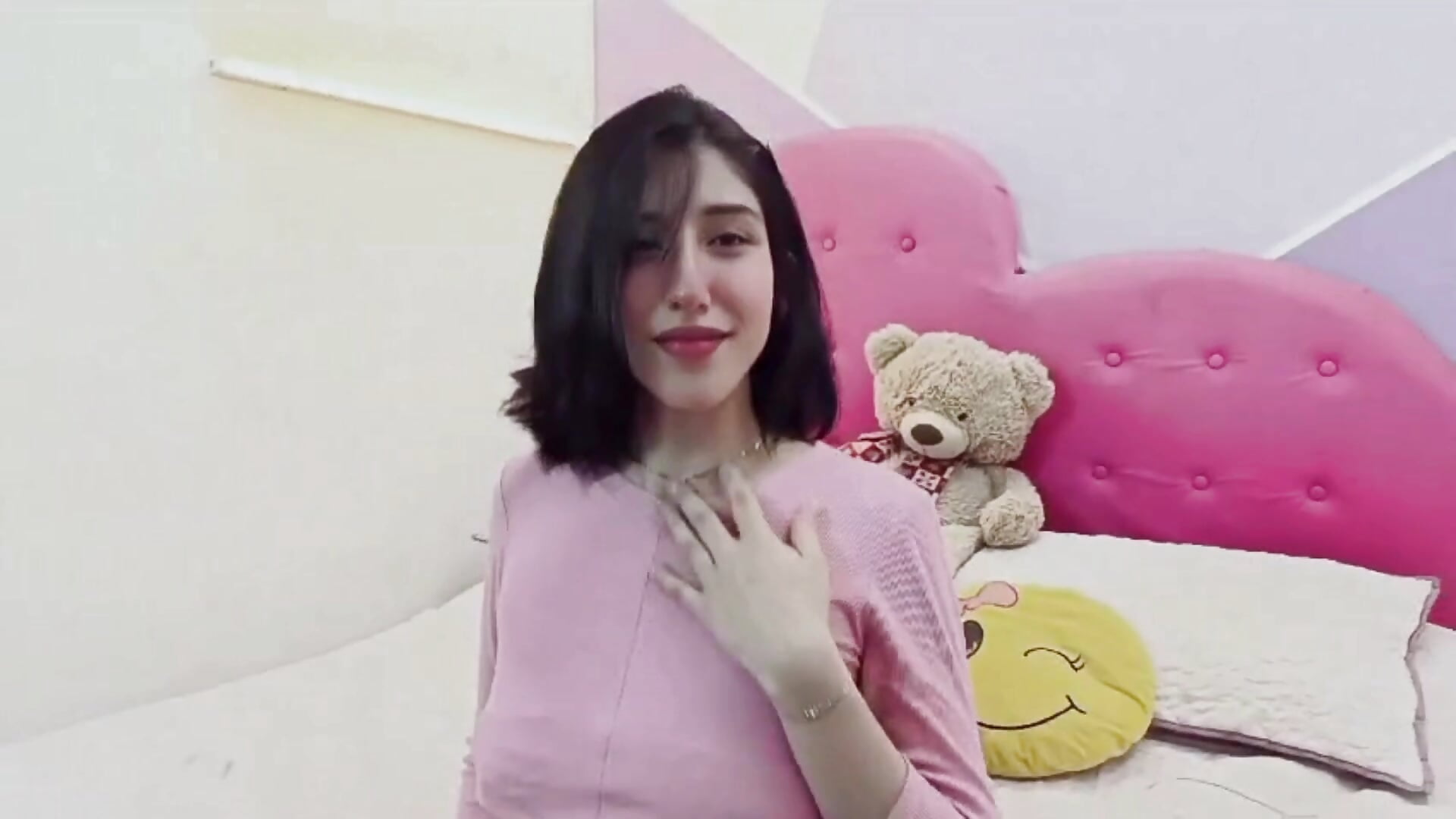 SEXY CUTE 💗 - vidéo du modèle de showcams Ivy_charlot