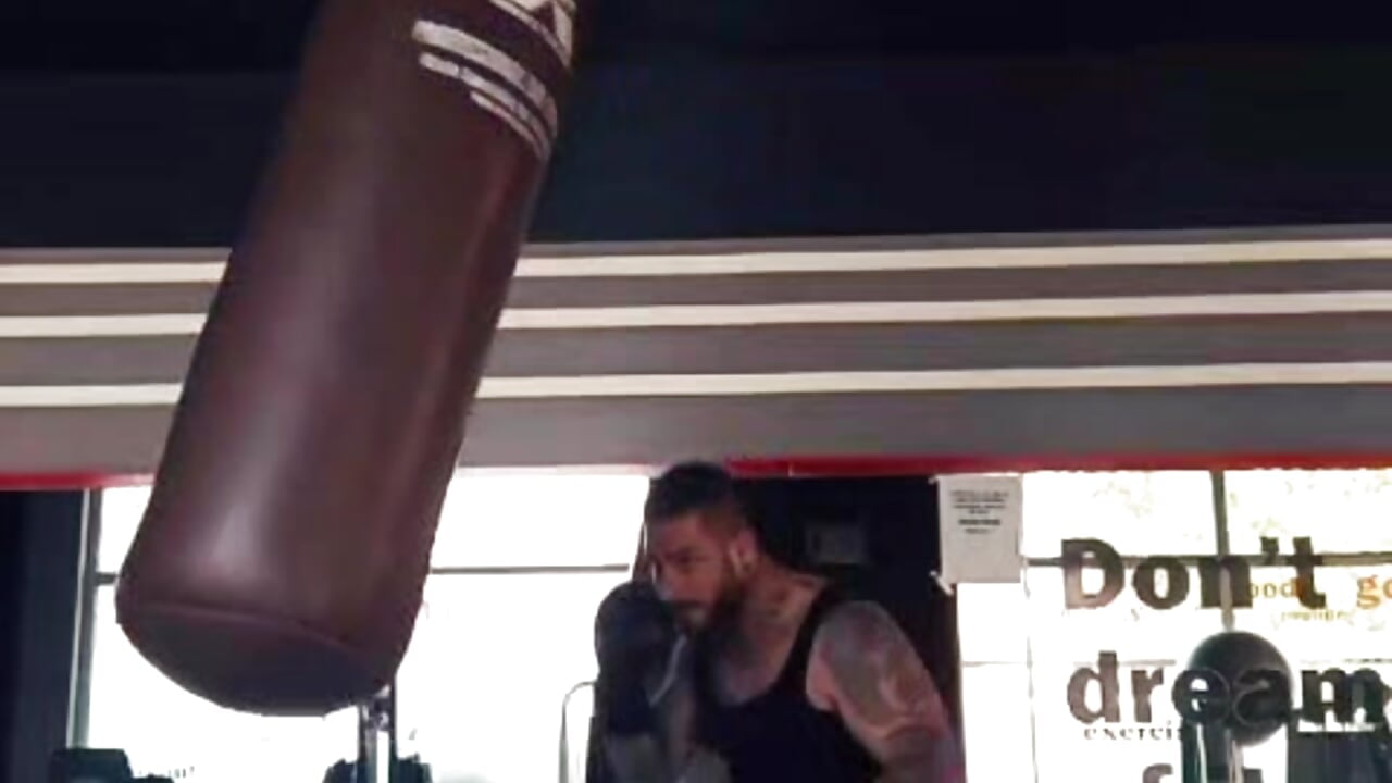 Gym – video od webkamerové modelky ReyPontiProd