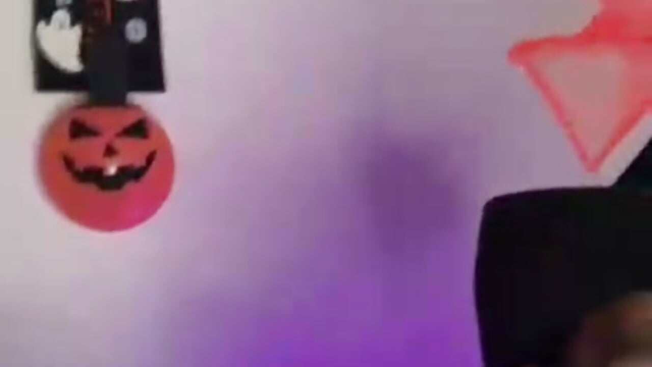 Halloween－カメラキャストのDave_miillerr_の動画