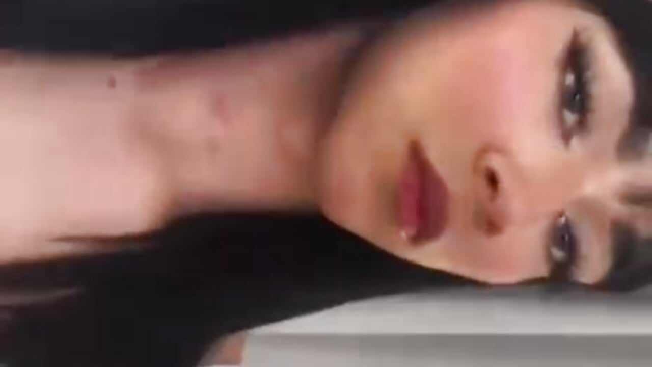 😘 - βίντεο μοντέλου lia_girl