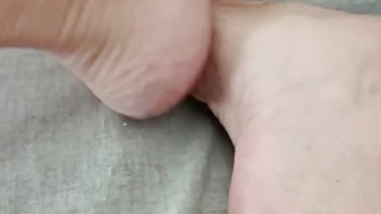 GIOCO CON I MIEI PIEDI - video by MarcelaKarol