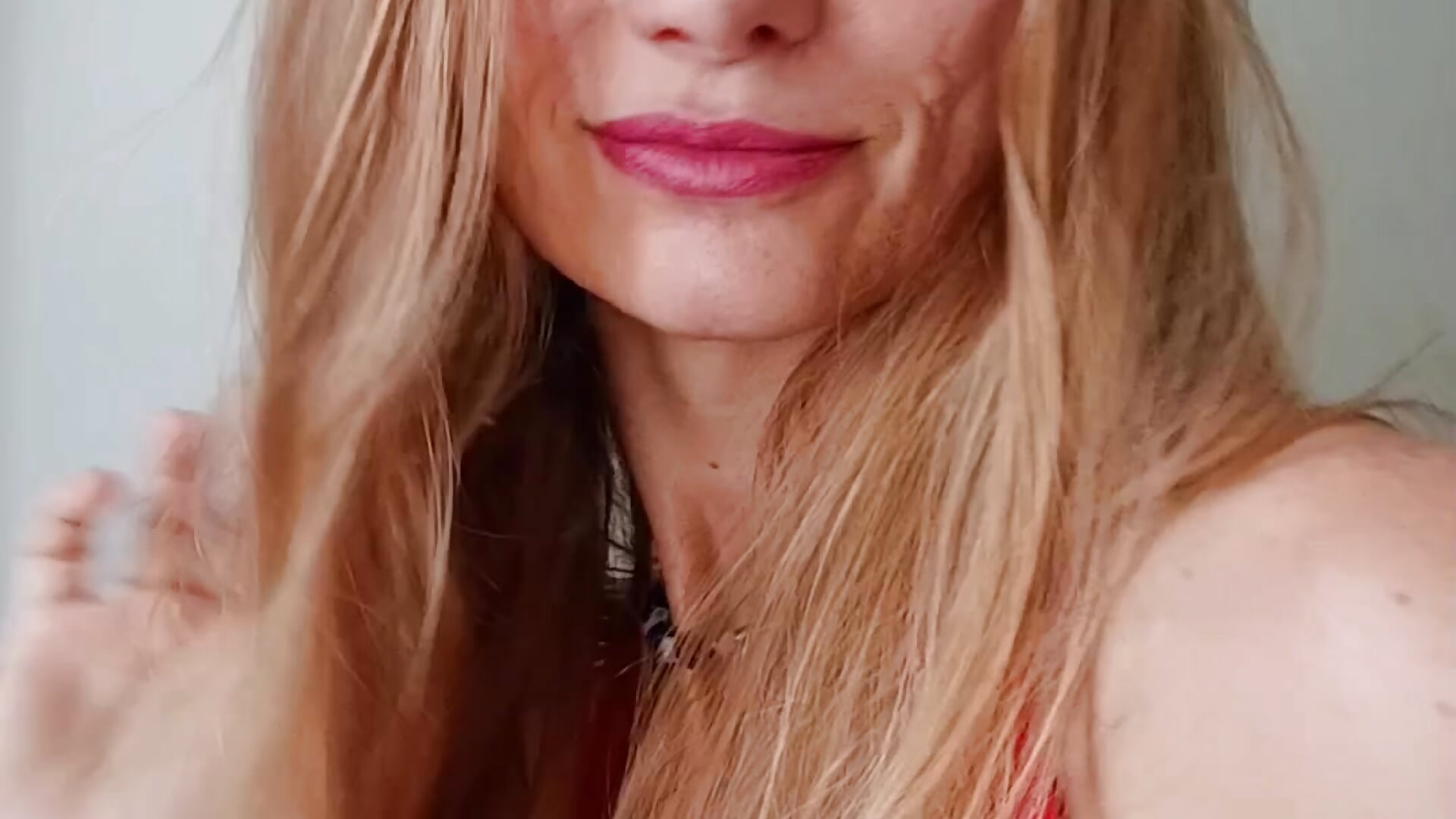 Honey - vídeo de la modelo de cam Marisa_Sofi