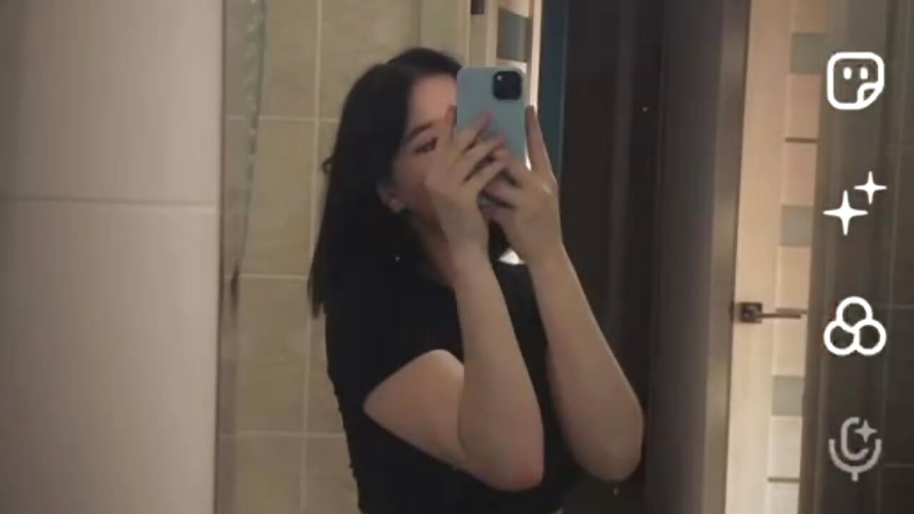 Hey - video av MilaNovaklive cam model