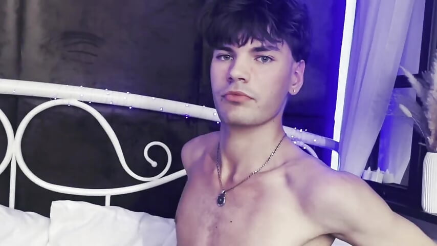 Sexy boy 😘