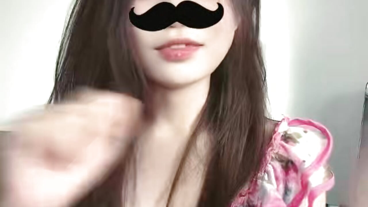 手势舞 - video by -feifei cam model