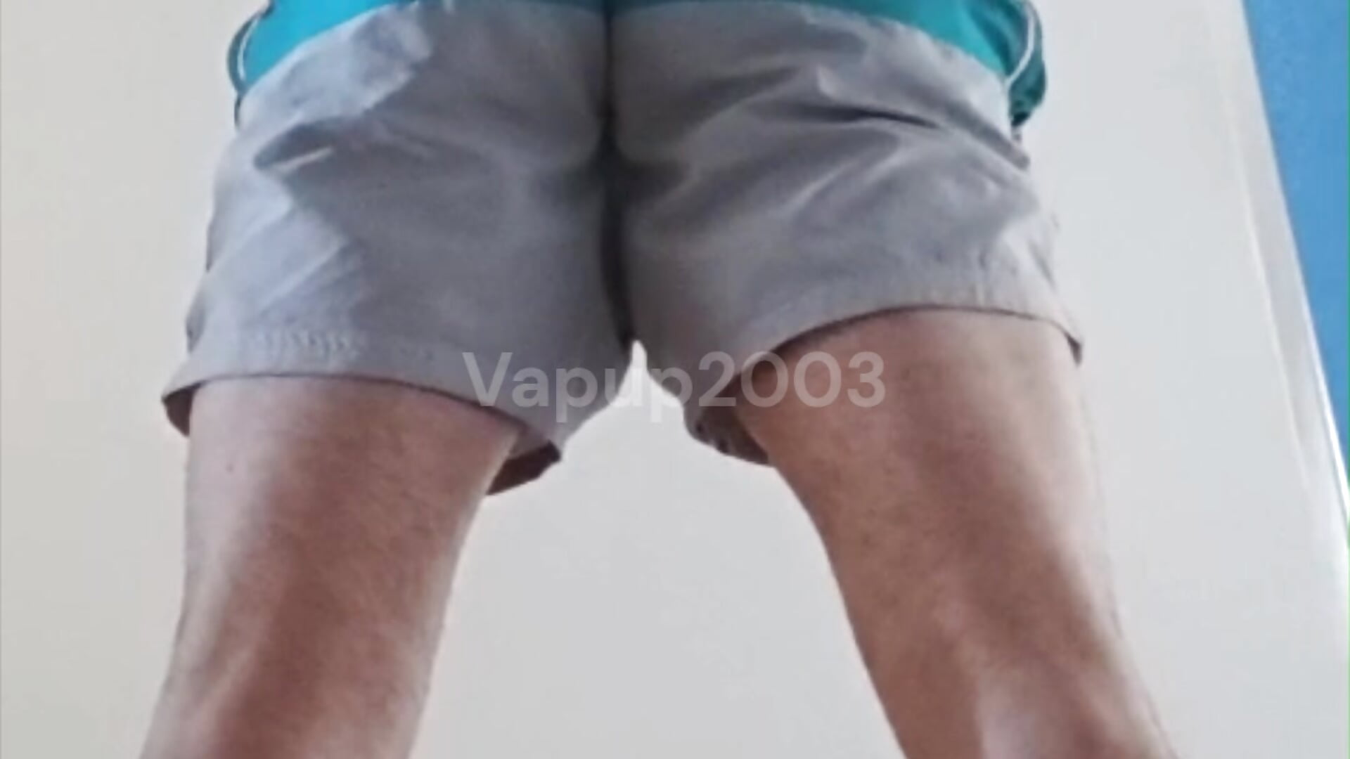 Solo Fit Hairy, Guy Squats with Ass View
