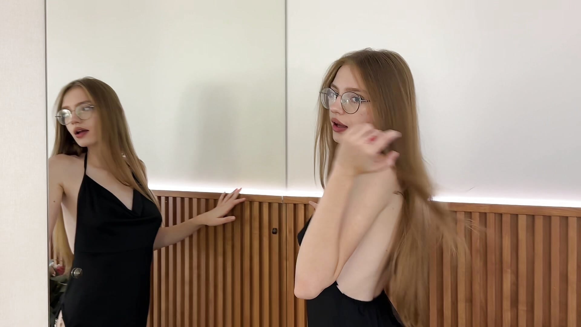 🥰 - video by AnnaNoore cam model