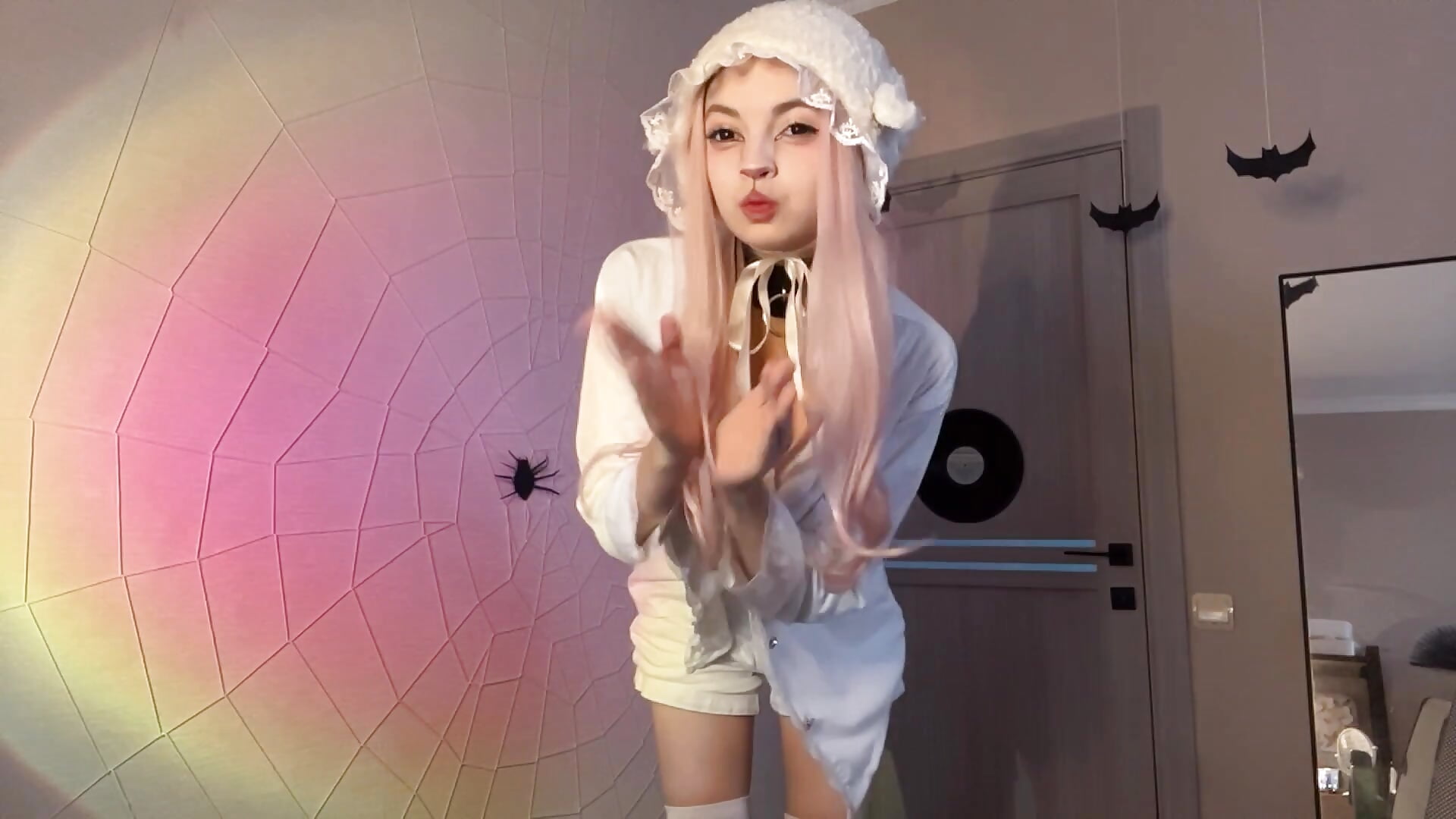 Do you like my costume dance?) - video av ReikoBartone