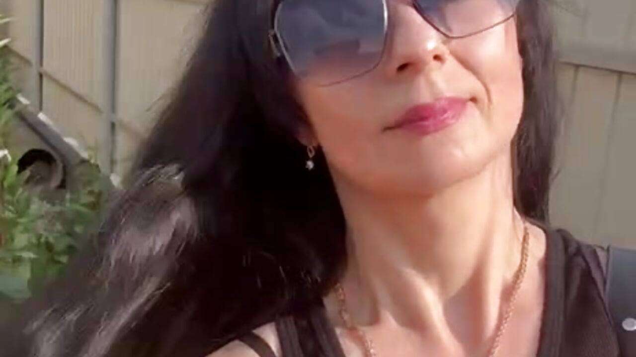 Hi all – video od webkamerové modelky Chereshnyaa