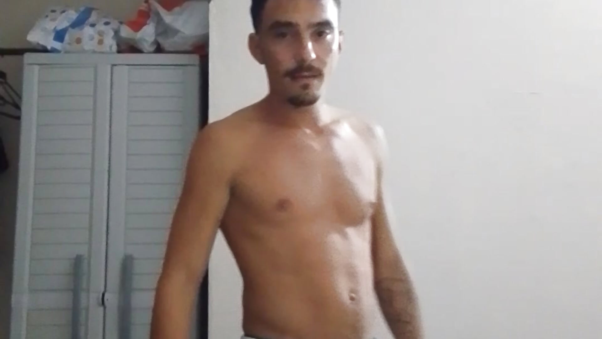17829 - video by carloscirce88 cam model