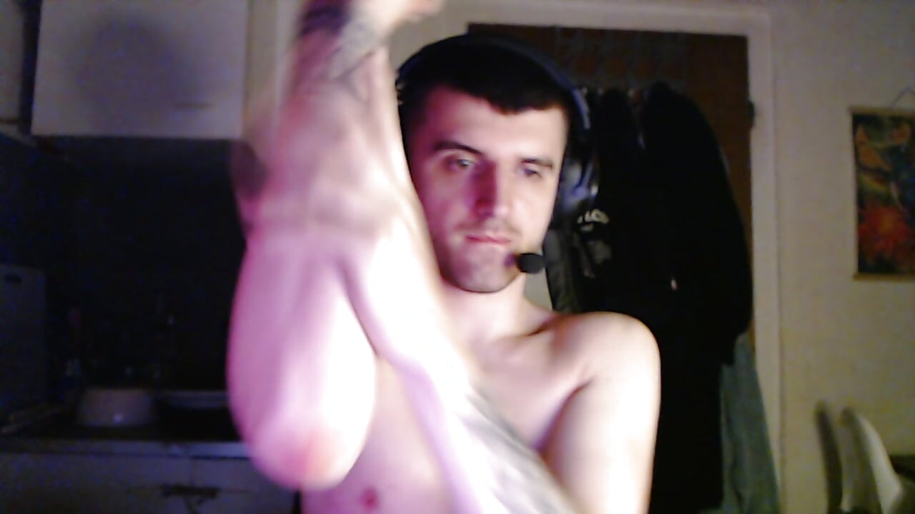 WIN_20260814_23_55_50_Pro– REDbossFindom kameramodell videója