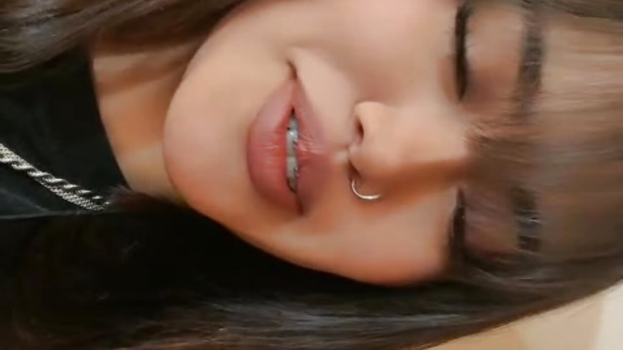 WhatsApp Video 2026-08-14 at 2,29,03 PM – video od webkamerové modelky aiko_tanako_m