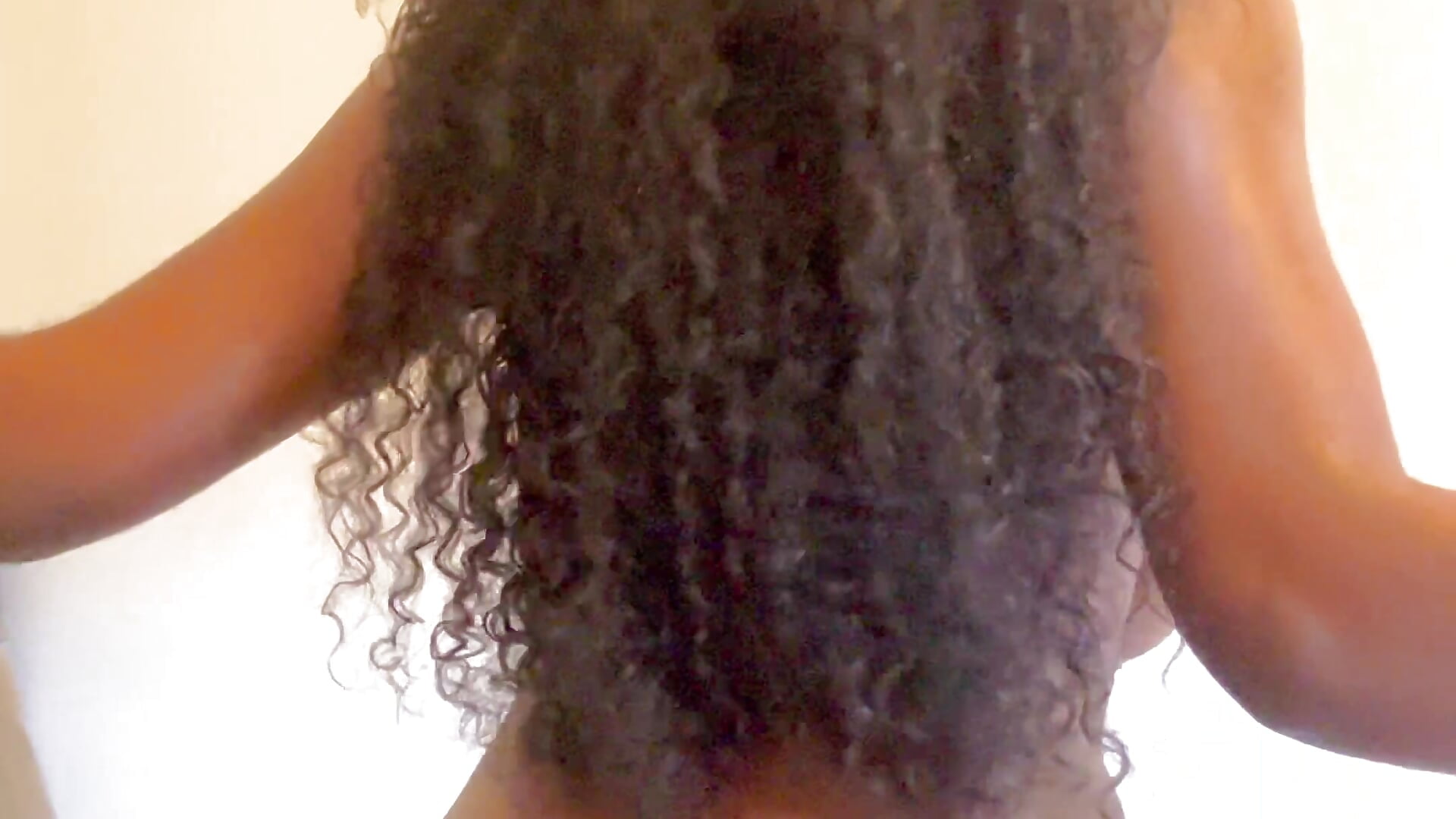 Naked Ass Shake 🍑🔥 – video od webkamerové modelky Chocolatetrini