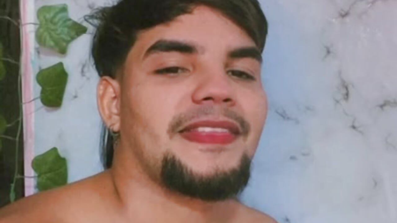 charly_27_sexy