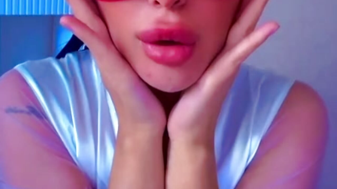 видео гучи - video van Zaniyaa cam-model