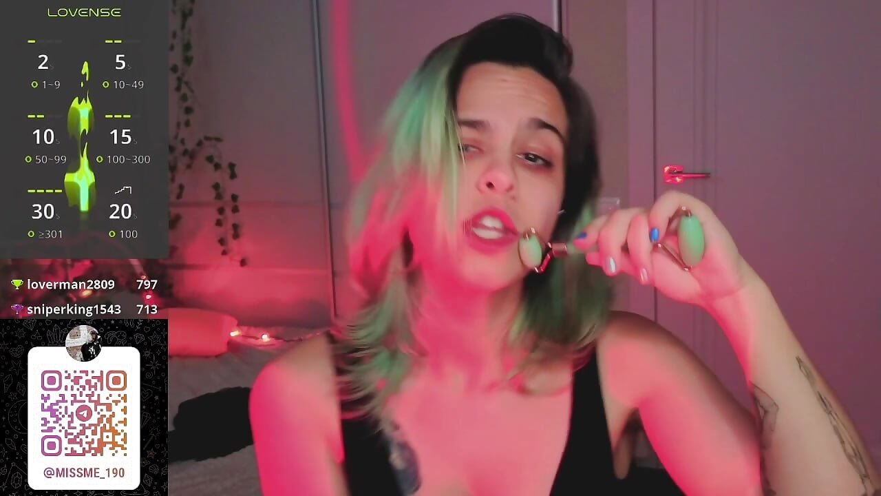 stream atmosphere 👽 - video by LiraBella cam model