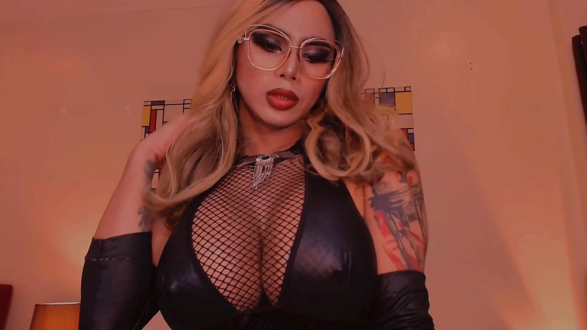 Silva Luster Seducing Teaser - video by DominatrixMistressSilva cam model