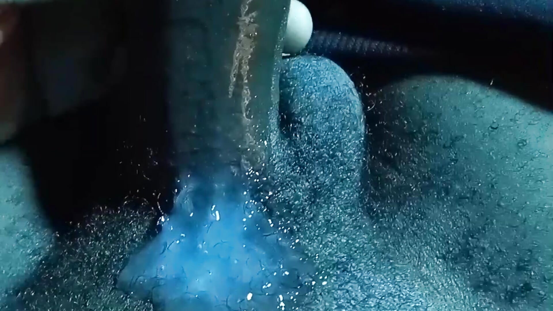 What a huge load need someone to help me clean up 😭 - video by Blacknuncutxxx