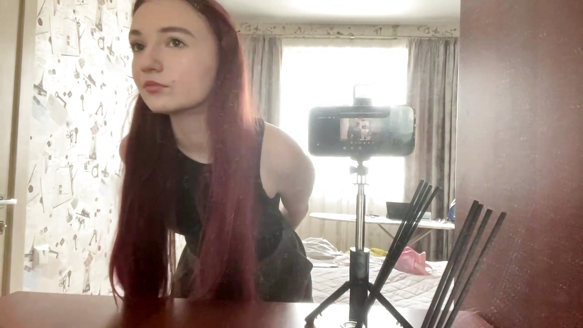 👀 Lost in Your Eyes 💫 - video di ArielDarter modella di cam